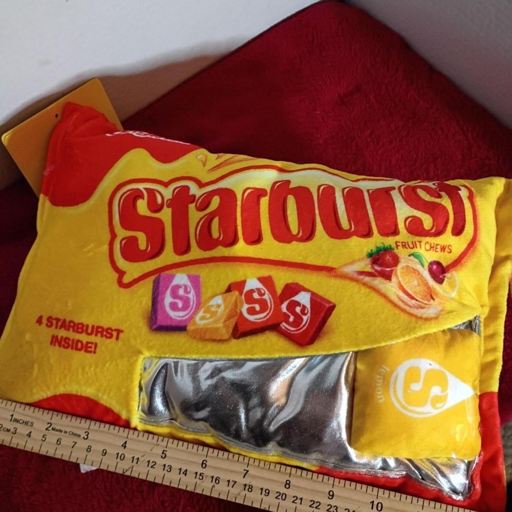 Iscream Starburst Original Fruit Chews Plush Pillow Set with 4 Mini Pillows NWT